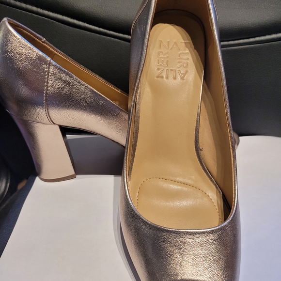 Naturalizer peep toe pumps - Picture 4 of 7